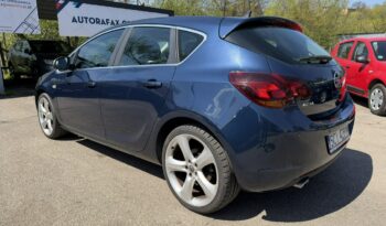 OPEL Astra | FWD (przód) | Manualna | 140 KM | Niebieski full