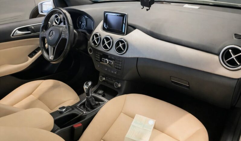 MERCEDES-BENZ | 2012 | 1595cm3 | 113000 km full