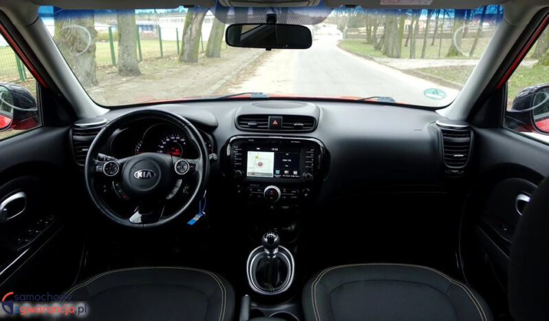 KIA Soul  | FWD (przód) | Manualna | 132 KM | Czerwony full