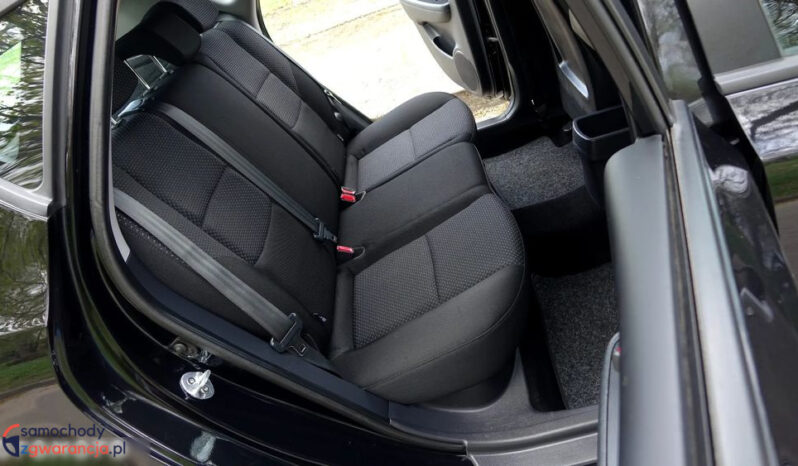 HYUNDAI I30  | FWD (przód) | Manualna | 109 KM | Czarny full