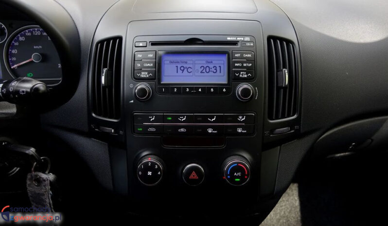 HYUNDAI I30  | FWD (przód) | Manualna | 109 KM | Czarny full