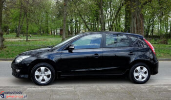 HYUNDAI I30  | FWD (przód) | Manualna | 109 KM | Czarny full