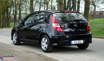 HYUNDAI I30  | FWD (przód) | Manualna | 109 KM | Czarny full