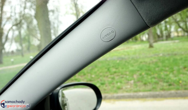 HYUNDAI I30  | FWD (przód) | Manualna | 109 KM | Czarny full