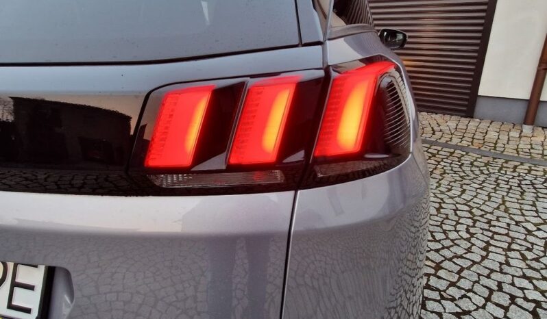 PEUGEOT 3008  | FWD (przód) | Manualna | 130 KM | Szary full