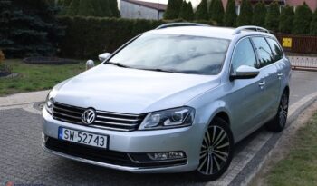 VOLKSWAGEN Passat  | 4×4 (stały) | Automatyczna | 177 KM | Srebrny full