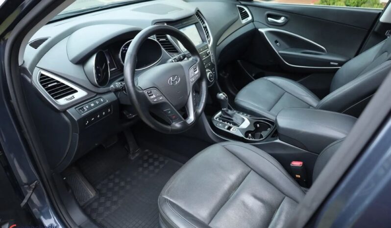 HYUNDAI Santa Fe | 4×4 (doł. automatycznie) | Automatyczna | 185 KM | Granatowy full