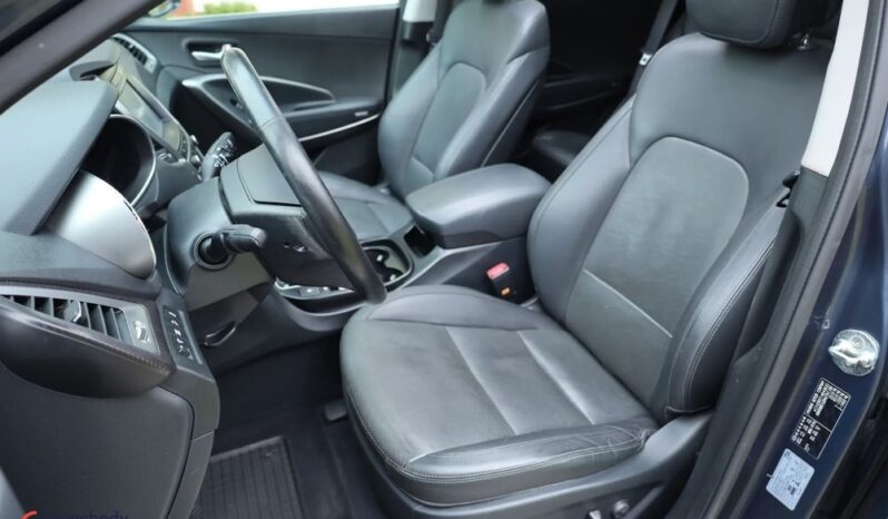 HYUNDAI Santa Fe | 4×4 (doł. automatycznie) | Automatyczna | 185 KM | Granatowy full