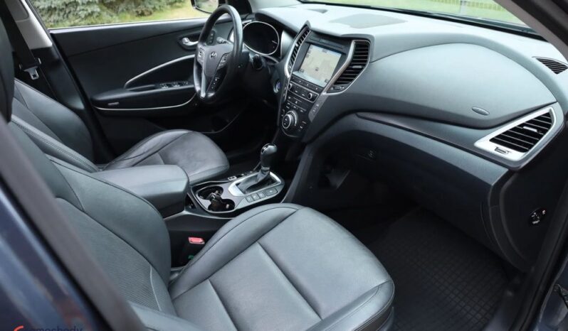 HYUNDAI Santa Fe | 4×4 (doł. automatycznie) | Automatyczna | 185 KM | Granatowy full