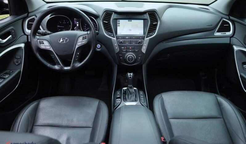 HYUNDAI Santa Fe | 4×4 (doł. automatycznie) | Automatyczna | 185 KM | Granatowy full