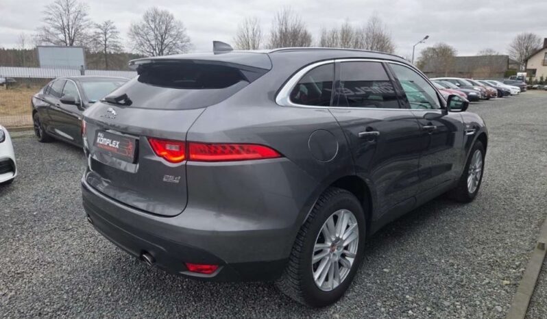 Jaguar F-Pace | 4×4 (doł. automatycznie) | Automatyczna | 240 KM | Szary full