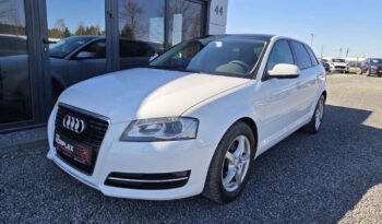 AUDI A3  | FWD (przód) | Automatyczna | 105 KM | Biały full