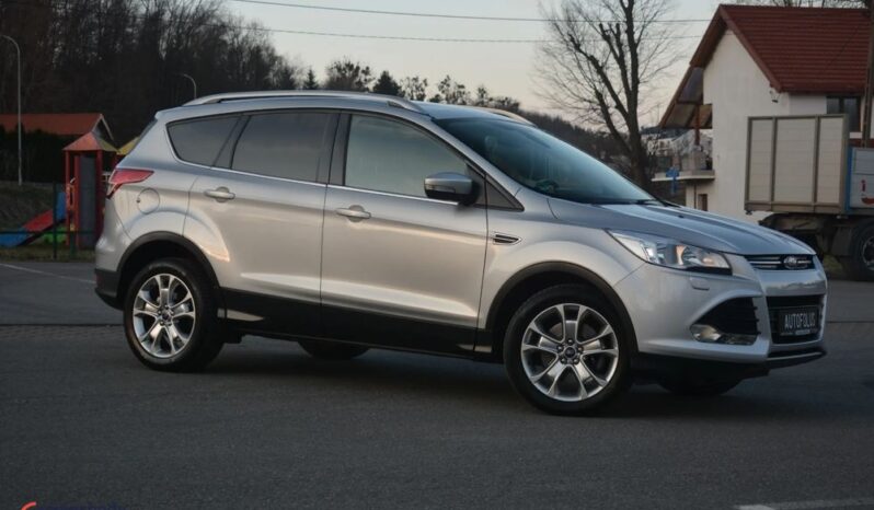 FORD Kuga  | 4×4 (doł. automatycznie) | Manualna | 140 KM | Srebrny full