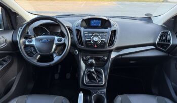 FORD Kuga  | 4×4 (doł. automatycznie) | Manualna | 140 KM | Srebrny full