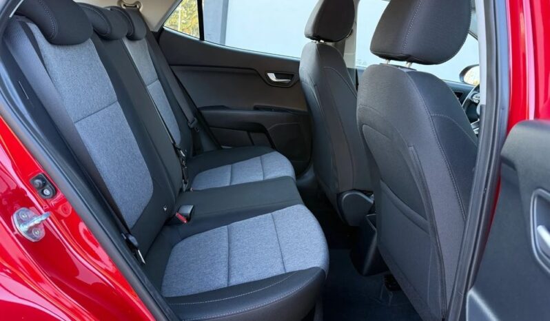 KIA Stonic  | FWD (przód) | Manualna | 84 KM | Bordowy full
