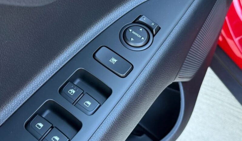 KIA Stonic  | FWD (przód) | Manualna | 84 KM | Bordowy full