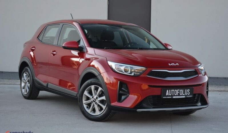 KIA Stonic  | FWD (przód) | Manualna | 84 KM | Bordowy full