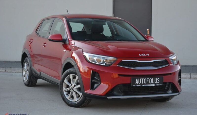 KIA Stonic  | FWD (przód) | Manualna | 84 KM | Bordowy full
