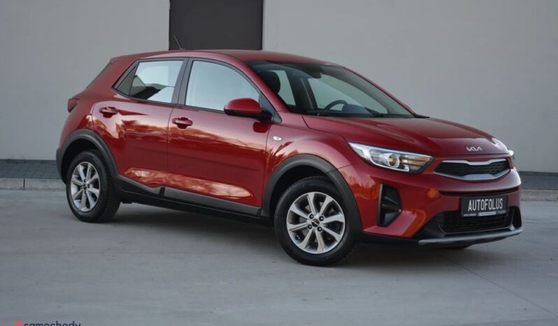 KIA Stonic  | FWD (przód) | Manualna | 84 KM | Bordowy full