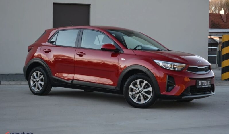 KIA Stonic  | FWD (przód) | Manualna | 84 KM | Bordowy full