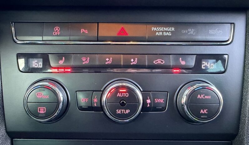 SEAT Leon  | FWD (przód) | Manualna | 105 KM | Szary full