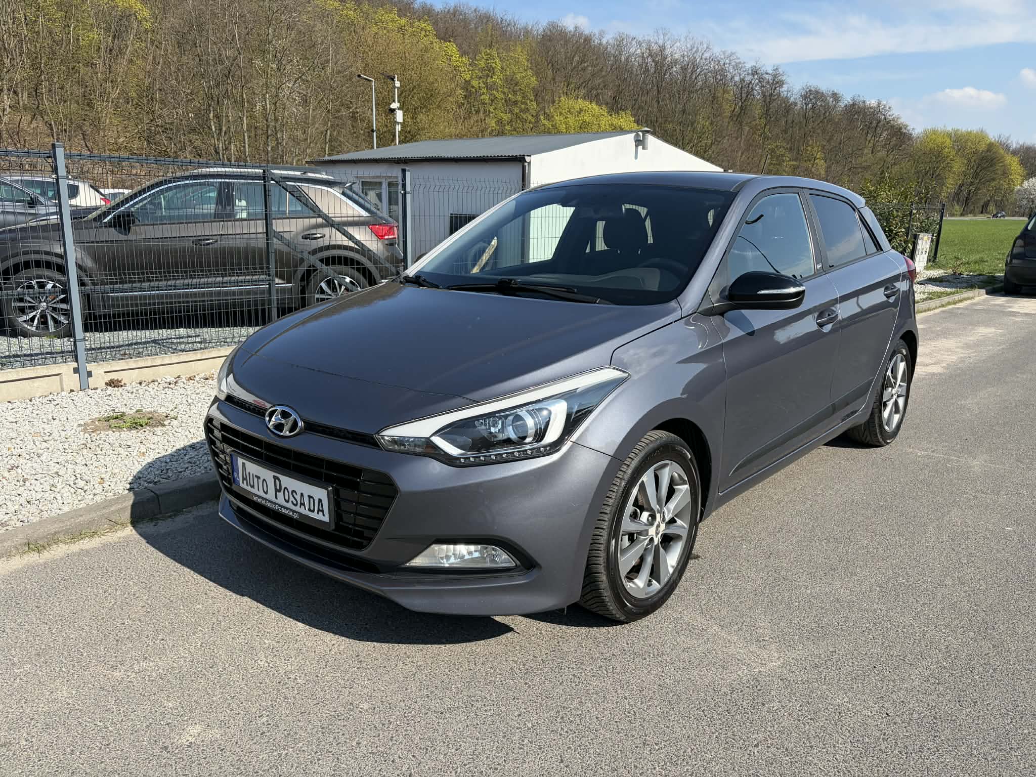 Hyundai | 2019 | 1248Cm3 | 172000 Km