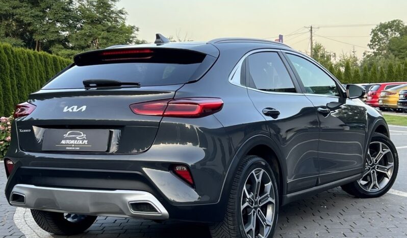 KIA   XCeed     204 KM    Automatyczna    FWD (przód)    Szary full