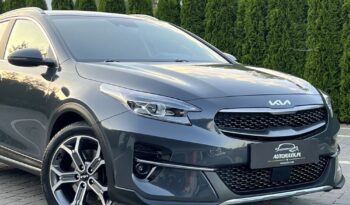 KIA   XCeed     204 KM    Automatyczna    FWD (przód)    Szary full