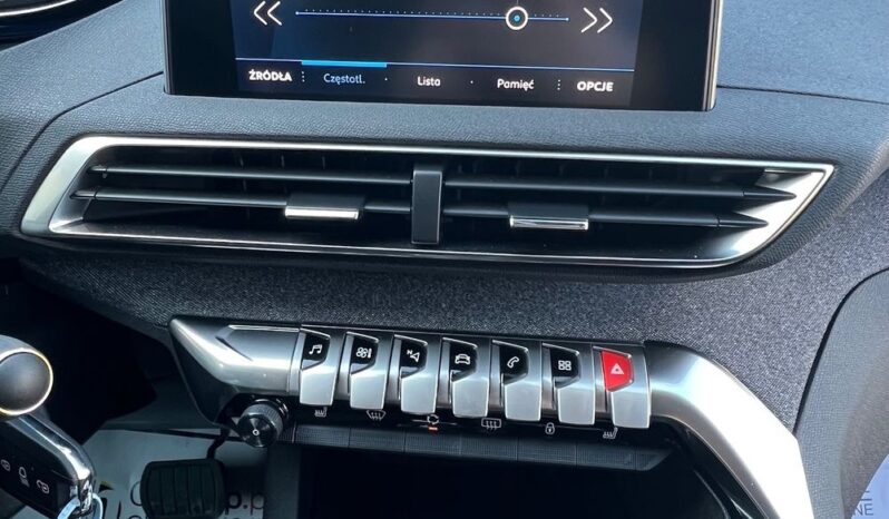 PEUGEOT   5008     130 KM    Automatyczna    FWD (przód)    Biały full