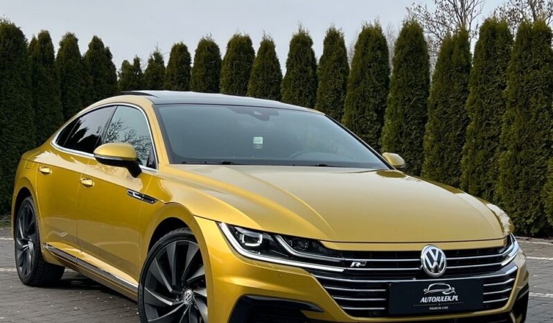 Volkswagen   Arteon     190 Km    Automatyczna    Fwd (Przód)    Złoty