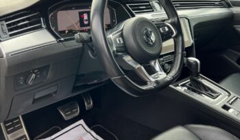 VOLKSWAGEN   Arteon     190 KM    Automatyczna    FWD (przód)    Złoty full
