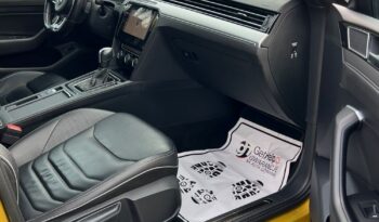 VOLKSWAGEN   Arteon     190 KM    Automatyczna    FWD (przód)    Złoty full