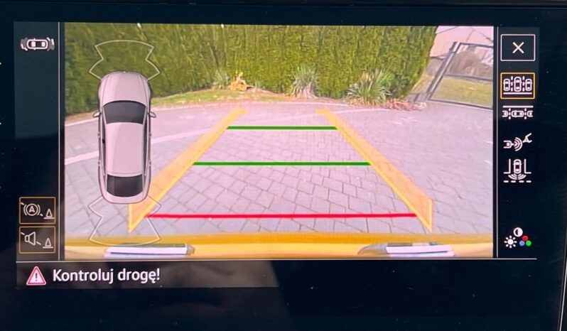 VOLKSWAGEN   Arteon     190 KM    Automatyczna    FWD (przód)    Złoty full