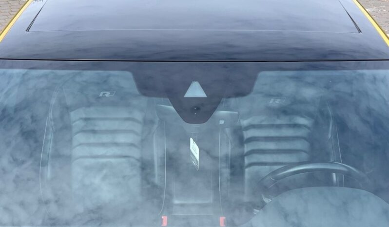 VOLKSWAGEN   Arteon     190 KM    Automatyczna    FWD (przód)    Złoty full
