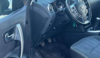 NISSAN   Qashqai+2     130 KM    Manualna    FWD (przód)    Brązowy full