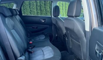 NISSAN   Qashqai+2     130 KM    Manualna    FWD (przód)    Brązowy full
