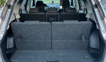 NISSAN   Qashqai+2     130 KM    Manualna    FWD (przód)    Brązowy full