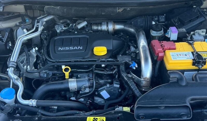 NISSAN   Qashqai+2     130 KM    Manualna    FWD (przód)    Brązowy full