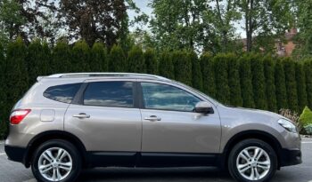 NISSAN   Qashqai+2     130 KM    Manualna    FWD (przód)    Brązowy full