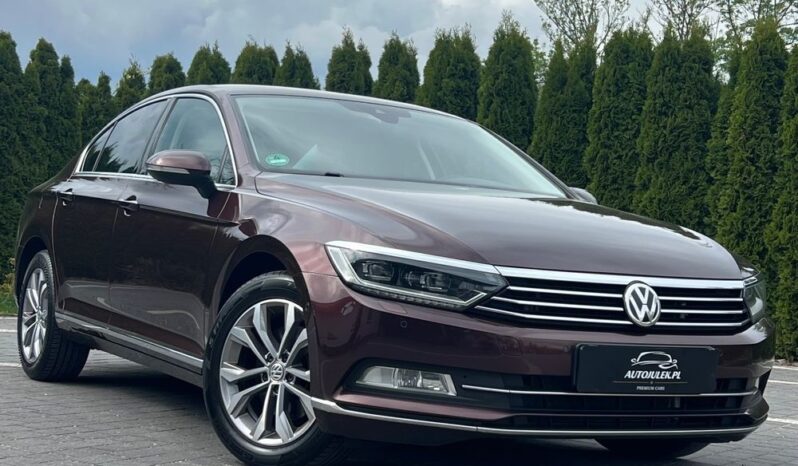 VOLKSWAGEN   Passat     190 KM    Manualna    FWD (przód)    Bordowy full