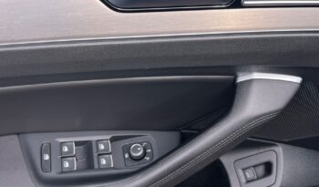 VOLKSWAGEN   Passat     190 KM    Manualna    FWD (przód)    Bordowy full