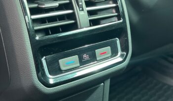 VOLKSWAGEN   Passat     190 KM    Manualna    FWD (przód)    Bordowy full