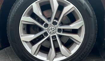 VOLKSWAGEN   Passat     190 KM    Manualna    FWD (przód)    Bordowy full