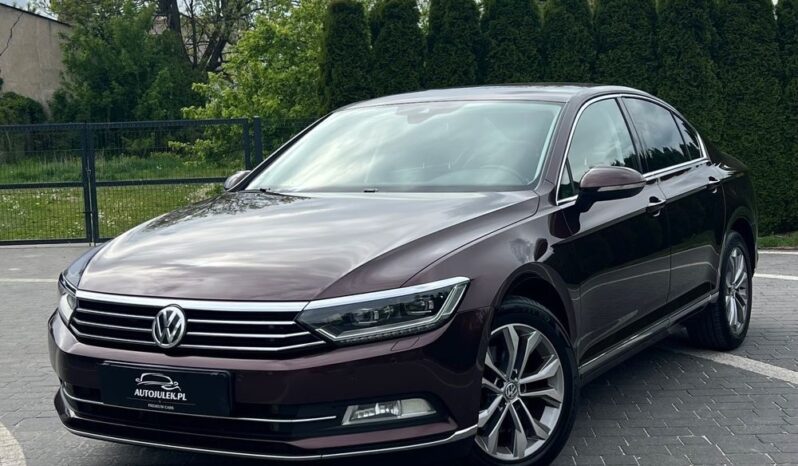 VOLKSWAGEN   Passat     190 KM    Manualna    FWD (przód)    Bordowy full
