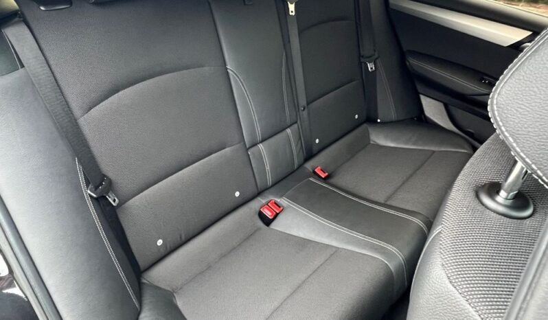BMW   X4     190 KM    Automatyczna    4×4 (doł. automatycznie)    Czarny full