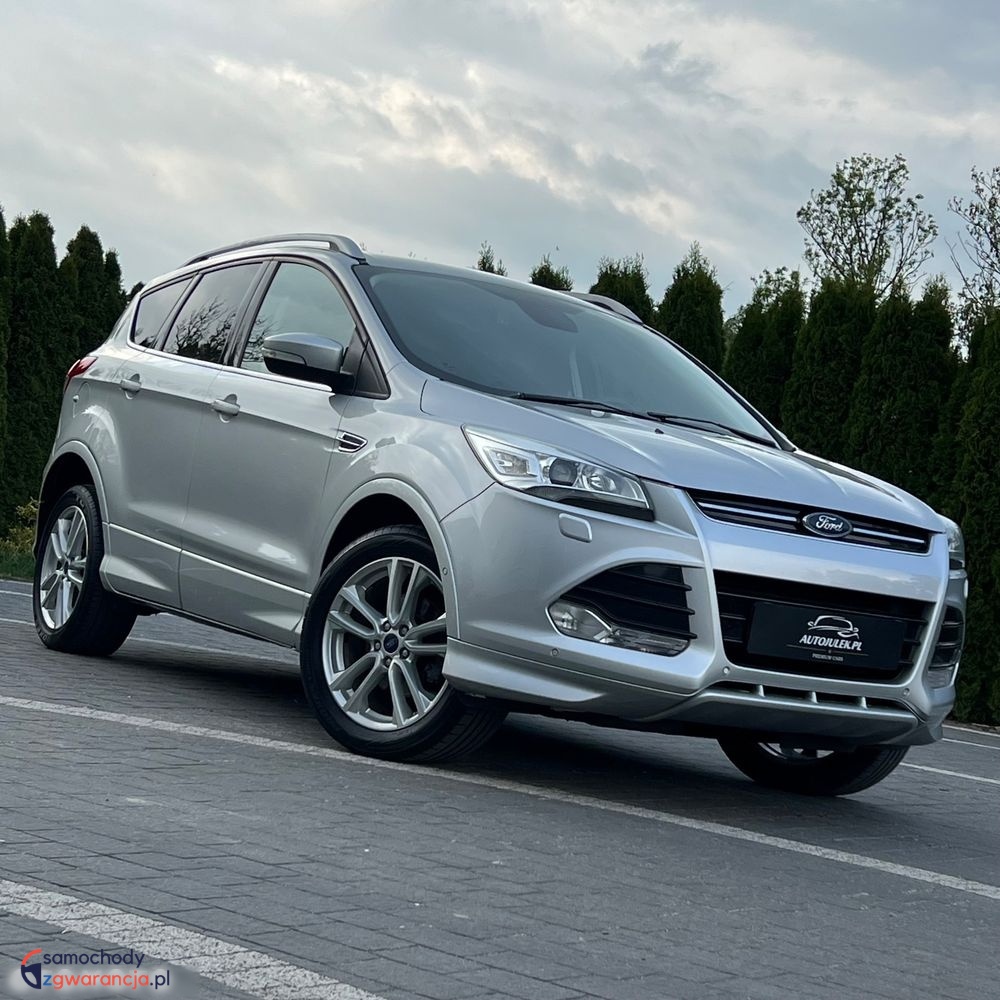 Ford   Kuga     150 Km    Manualna    Fwd (Przód)    Szary
