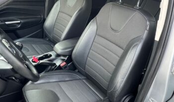 FORD   Kuga     150 KM    Manualna    FWD (przód)    Szary full