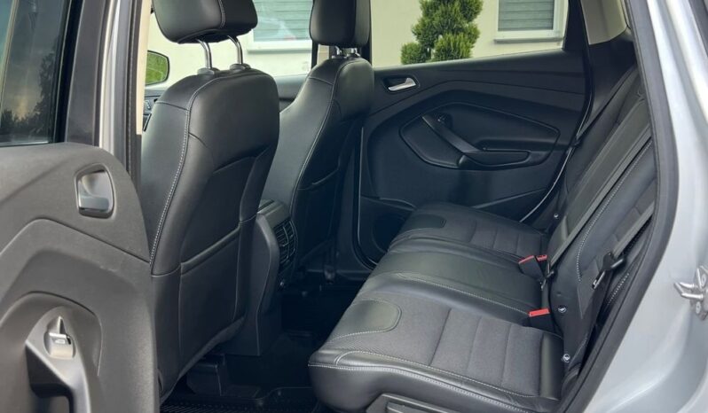 FORD   Kuga     150 KM    Manualna    FWD (przód)    Szary full
