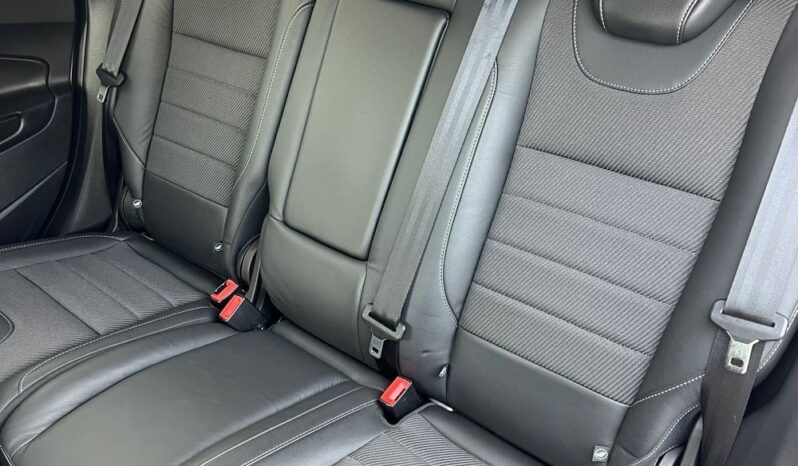 FORD   Kuga     150 KM    Manualna    FWD (przód)    Szary full