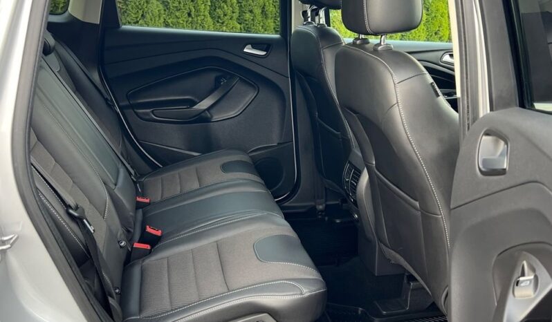 FORD   Kuga     150 KM    Manualna    FWD (przód)    Szary full